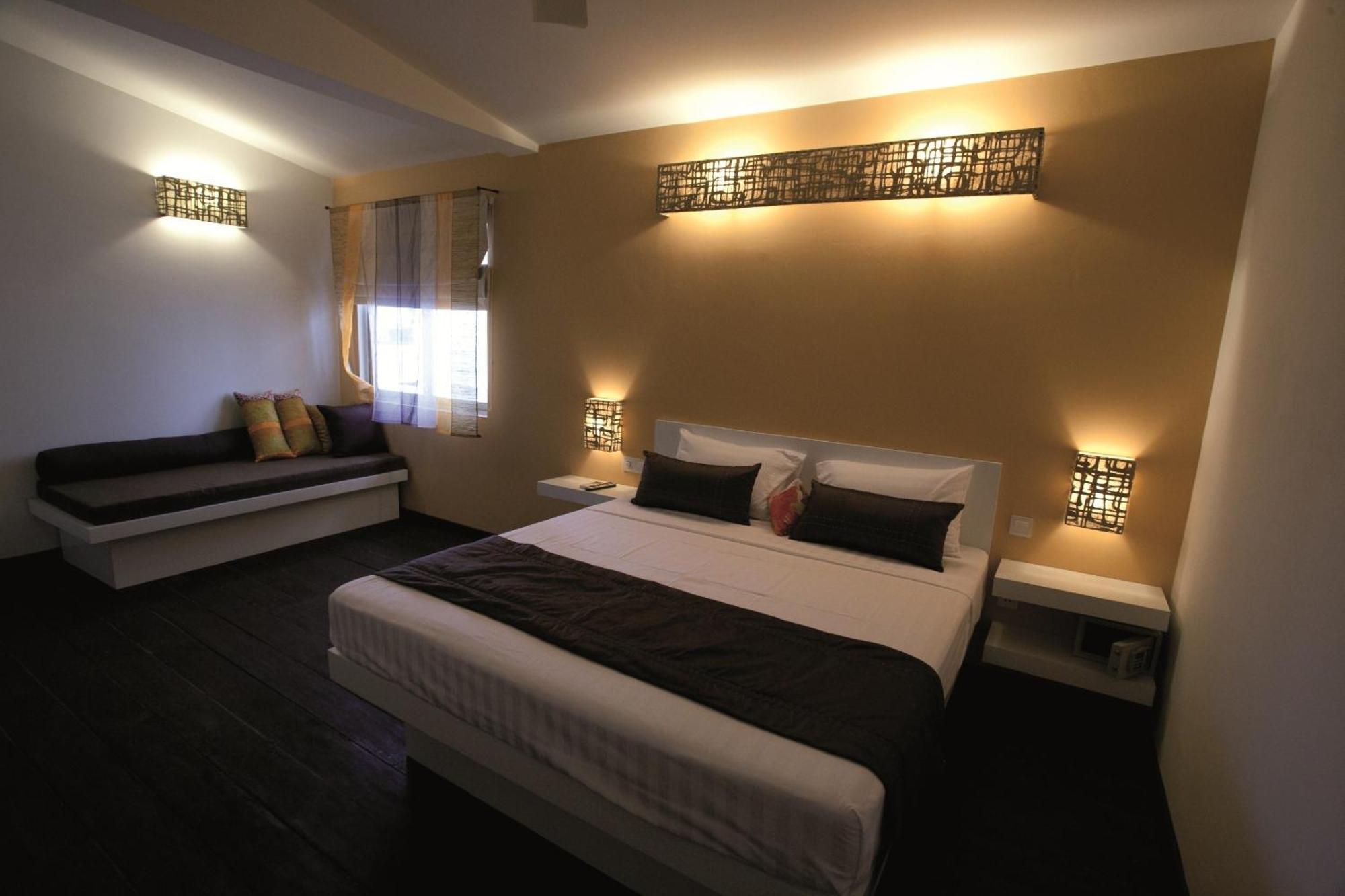 The 252 Hotel Phnom Penh Room photo